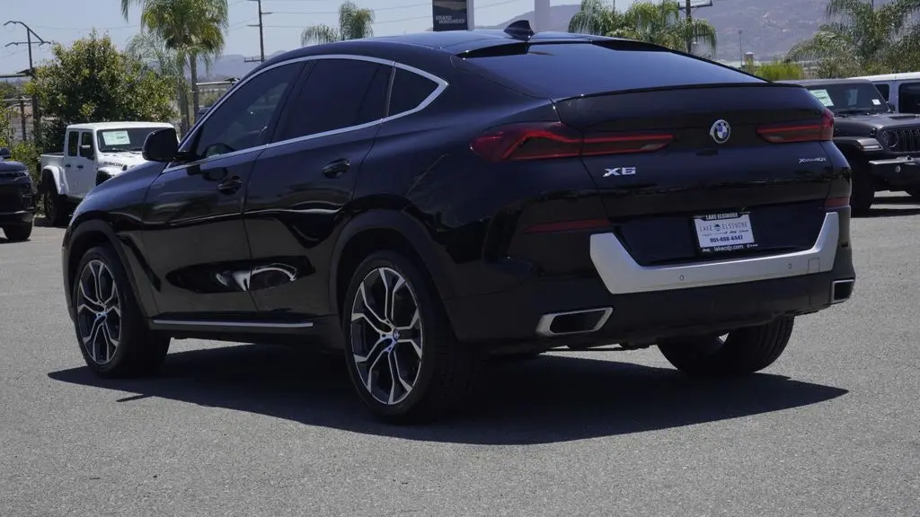 2022 BMW X6 xDrive40i