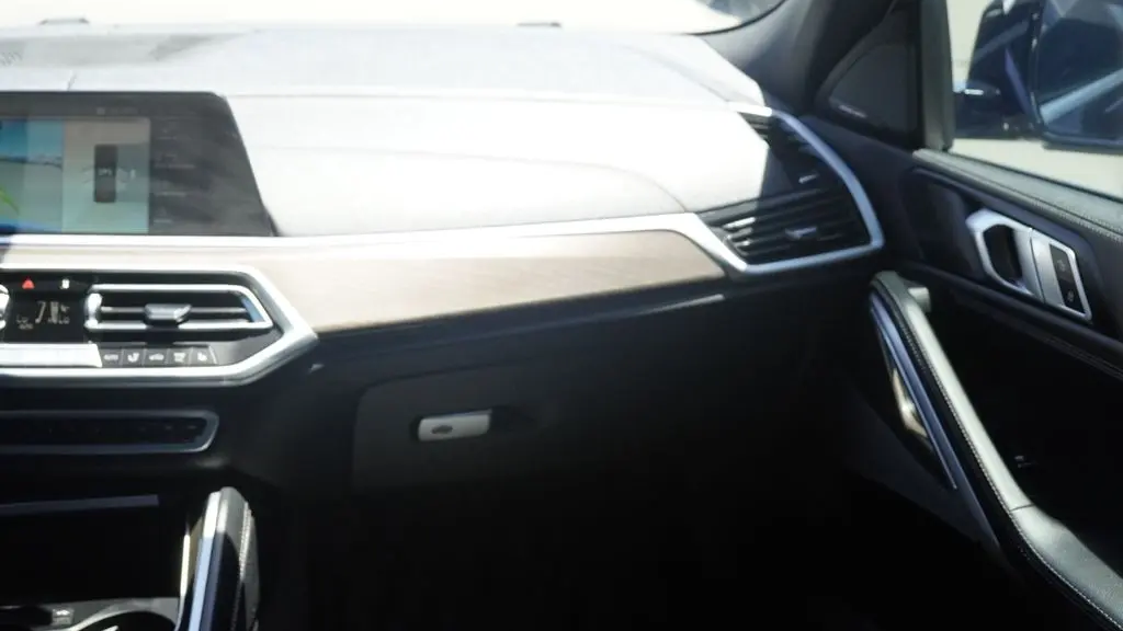 2022 BMW X6 xDrive40i