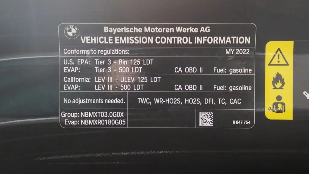 2022 BMW X6 xDrive40i