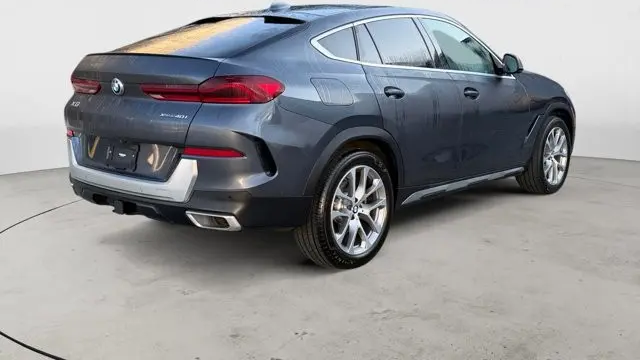 2022 BMW X6 xDrive40i