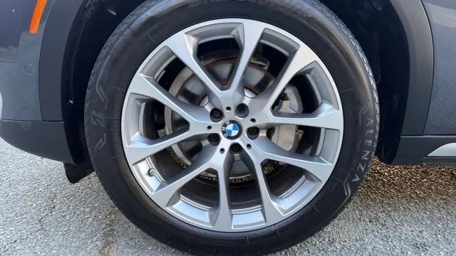 2022 BMW X6 xDrive40i