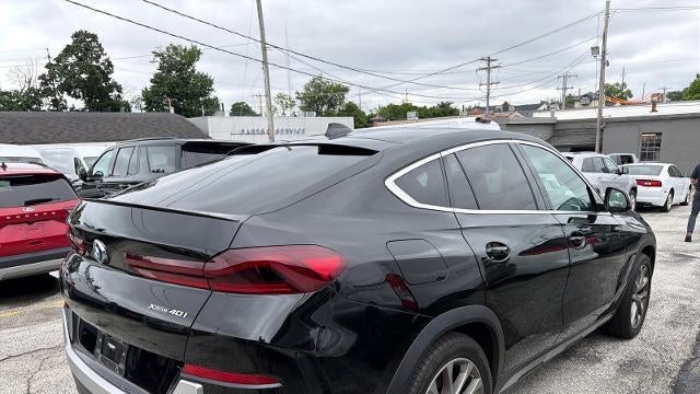 2022 BMW X6 xDrive40i