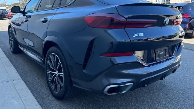 2022 BMW X6 xDrive40i