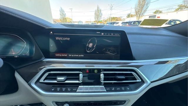 2022 BMW X6 xDrive40i