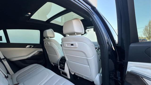 2022 BMW X6 xDrive40i