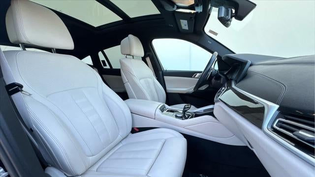 2022 BMW X6 xDrive40i