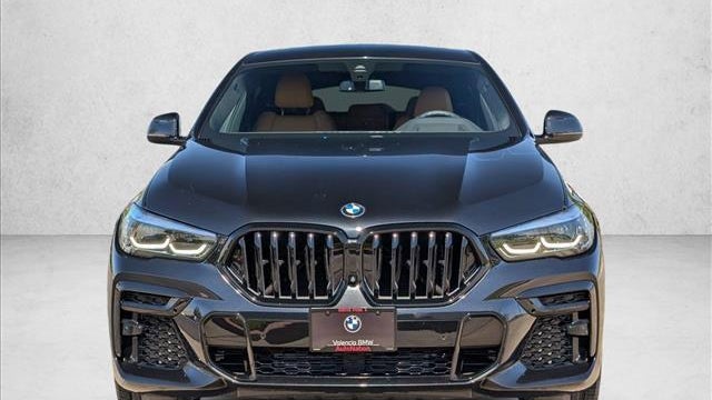 2023 BMW X6 xDrive40i
