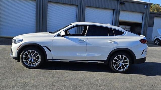 2023 BMW X6 xDrive40i