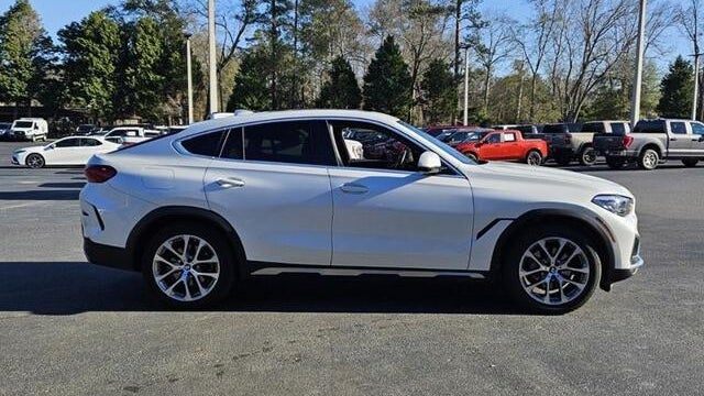 2023 BMW X6 xDrive40i