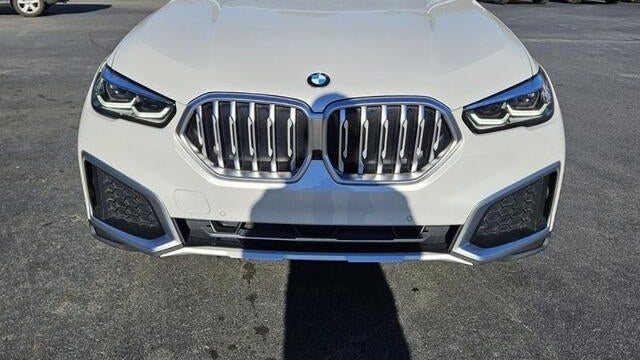 2023 BMW X6 xDrive40i
