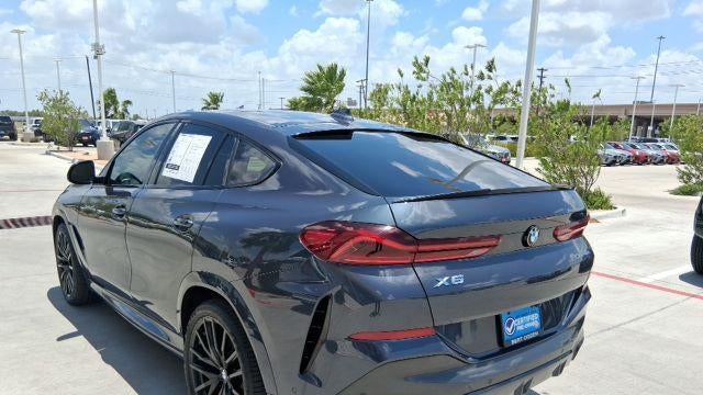 2022 BMW X6 xDrive40i