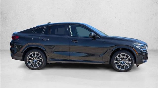 2023 BMW X6 xDrive40i