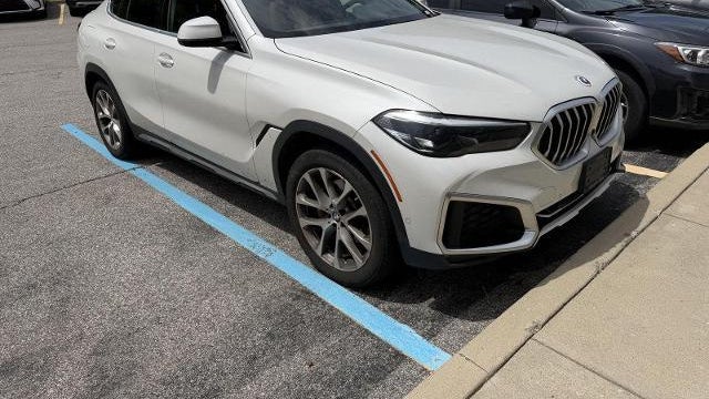 2023 BMW X6 xDrive40i