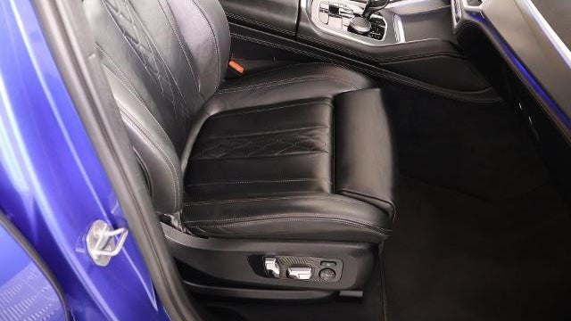 2020 BMW X6 M50i