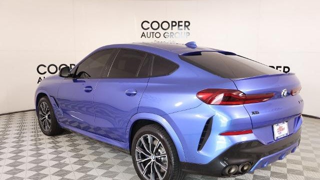 2020 BMW X6 M50i