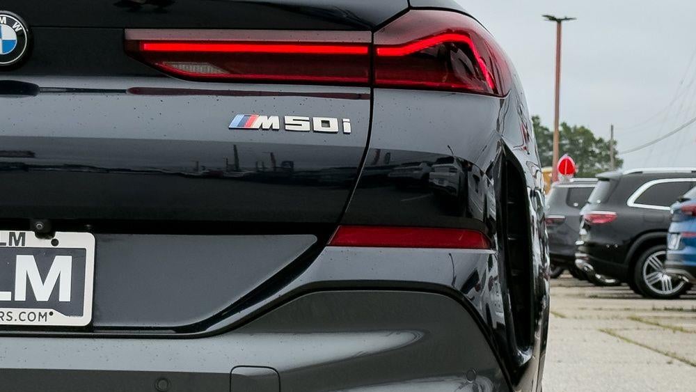 2022 BMW X6 M50i