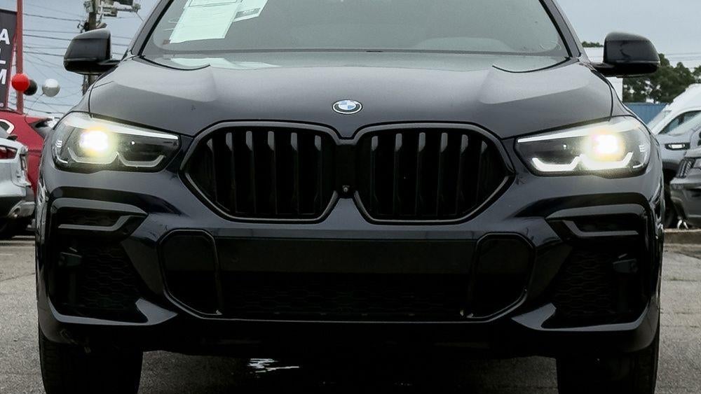 2022 BMW X6 M50i