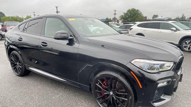 2021 BMW X6 M50i