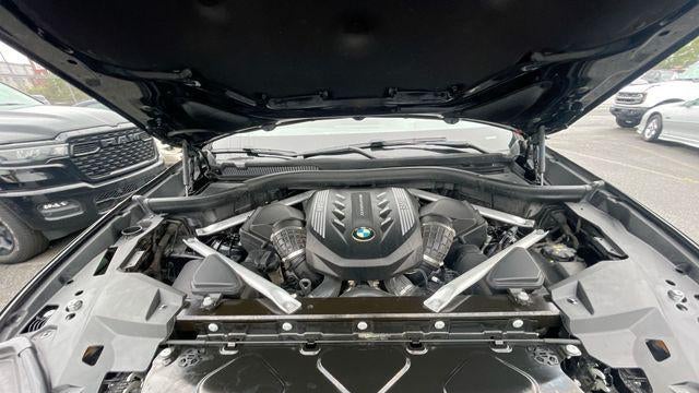 2021 BMW X6 M50i