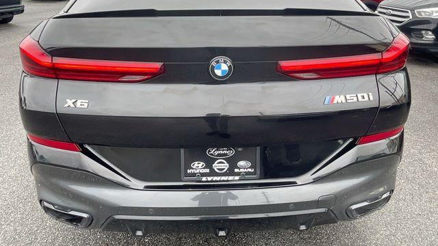 2021 BMW X6 M50i