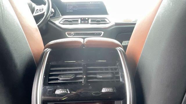 2021 BMW X6 M50i