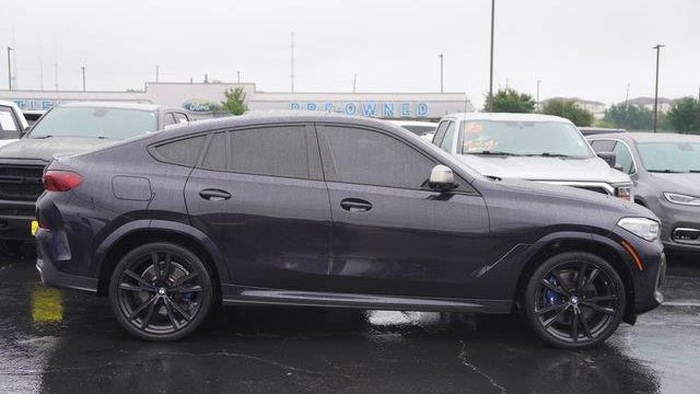 2021 BMW X6 M50i