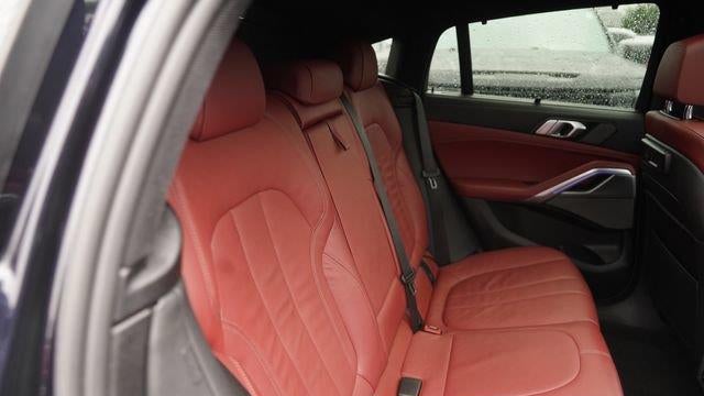 2021 BMW X6 M50i