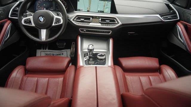2021 BMW X6 M50i