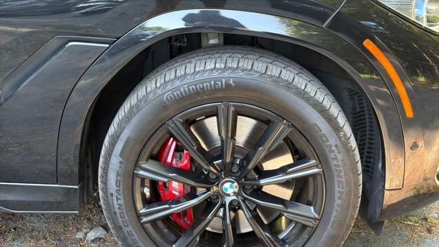 2021 BMW X6 M50i