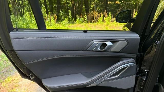 2021 BMW X6 M50i