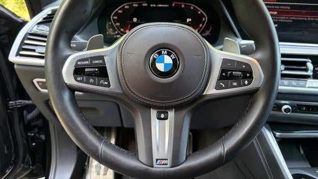 2021 BMW X6 M50i