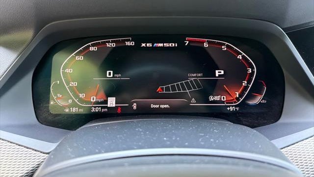2021 BMW X6 M50i
