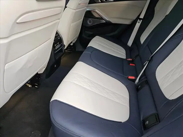 2023 BMW X6 - $53,623