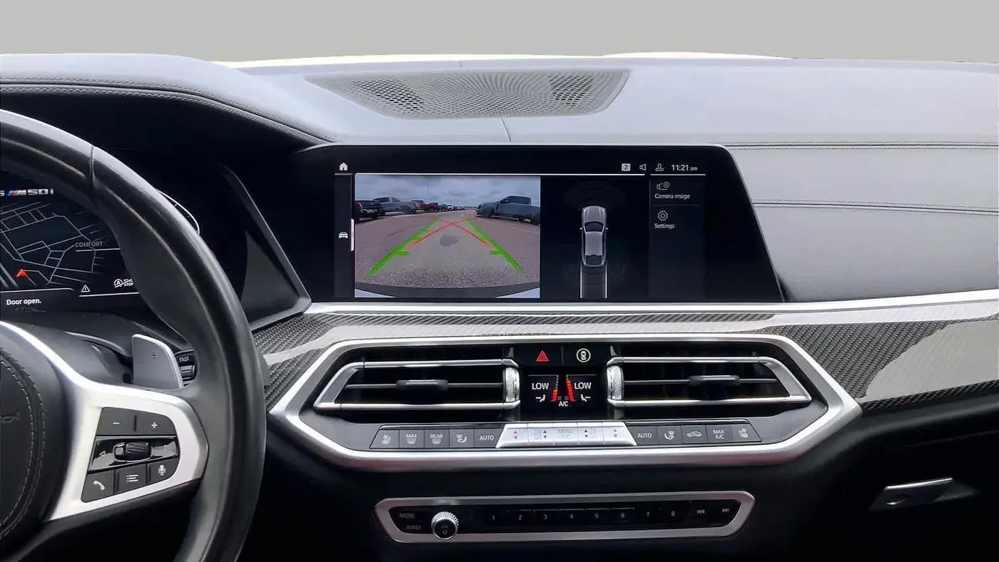 2021 BMW X6 M50i