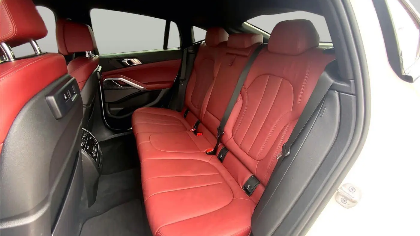 2021 BMW X6 M50i