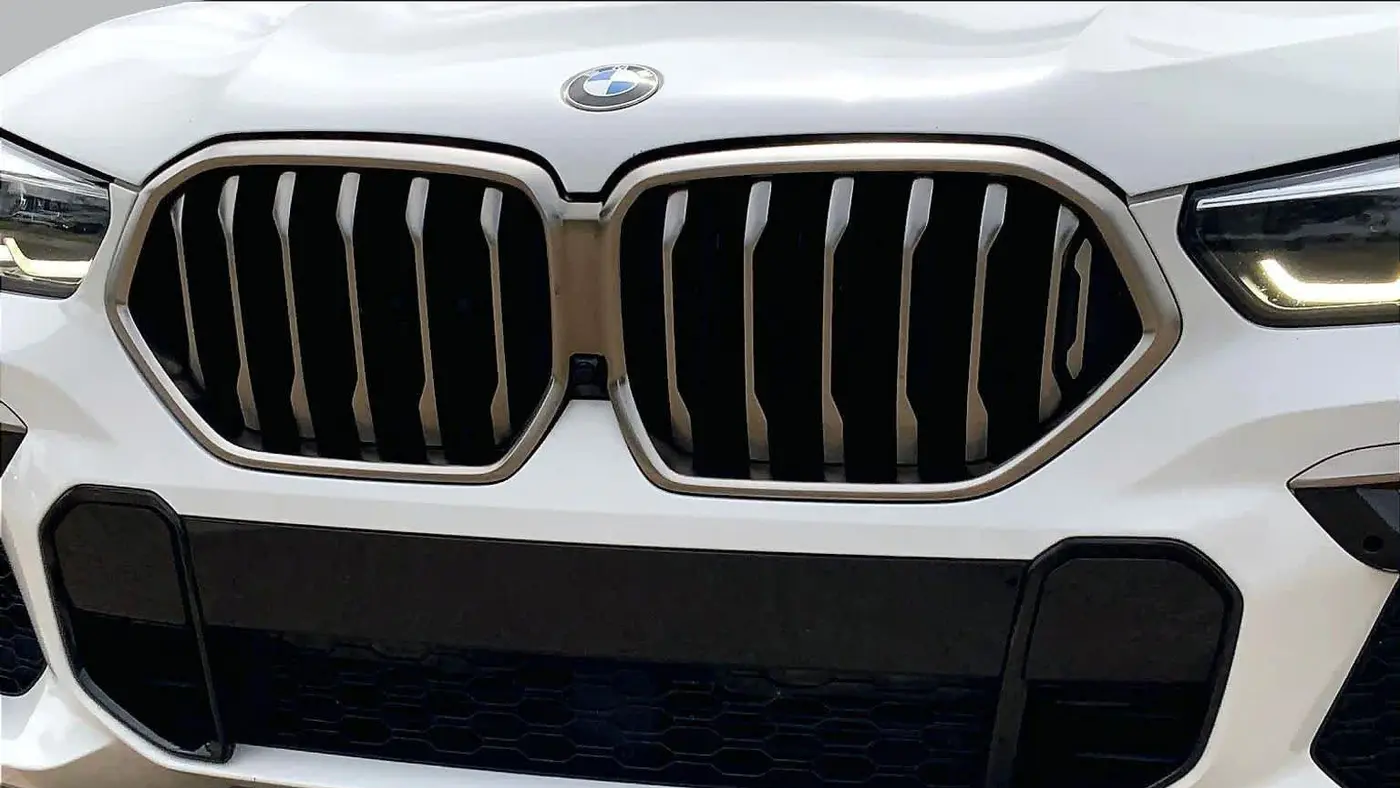 2021 BMW X6 M50i