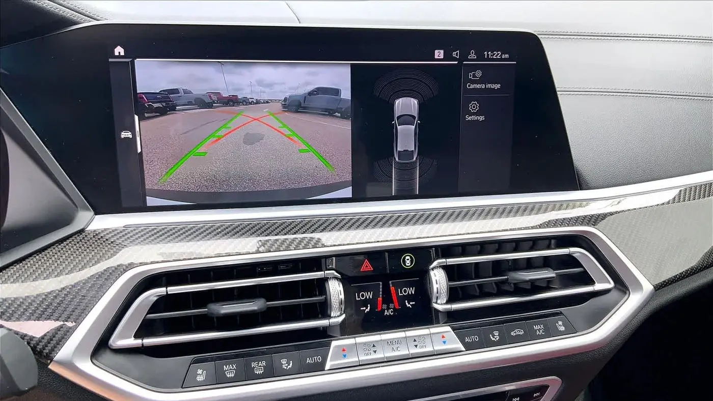 2021 BMW X6 M50i