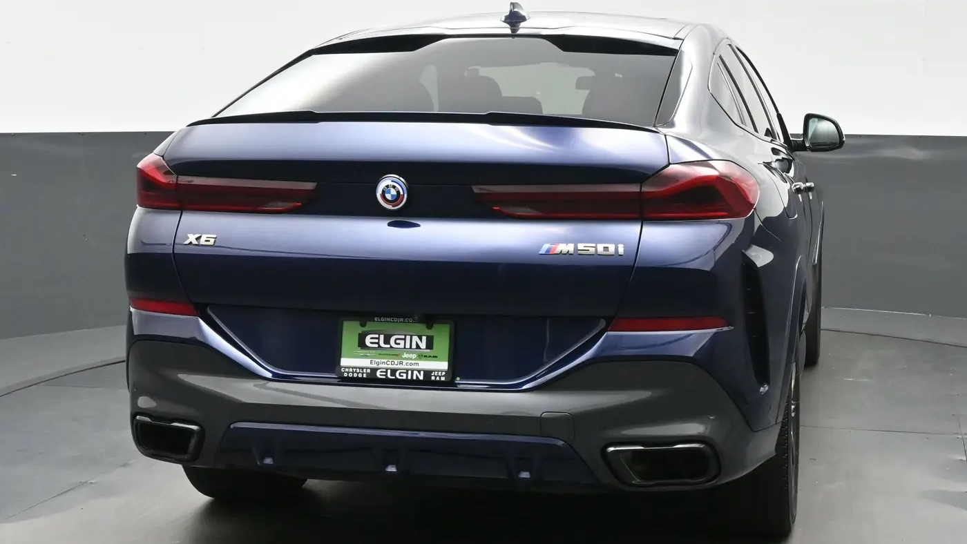2023 BMW X6 M50i