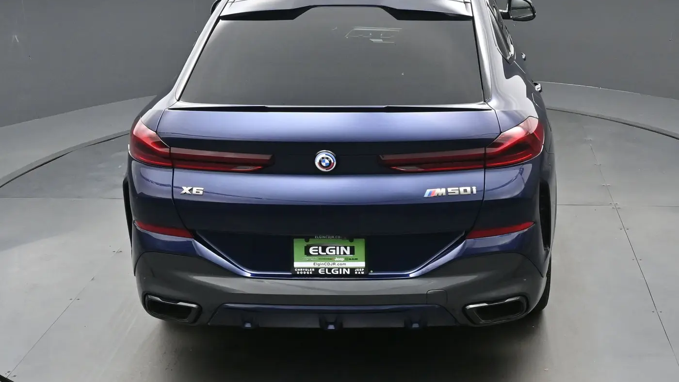 2023 BMW X6 M50i