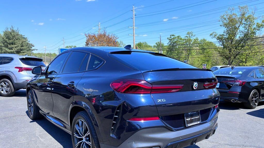 2023 BMW X6 M50i