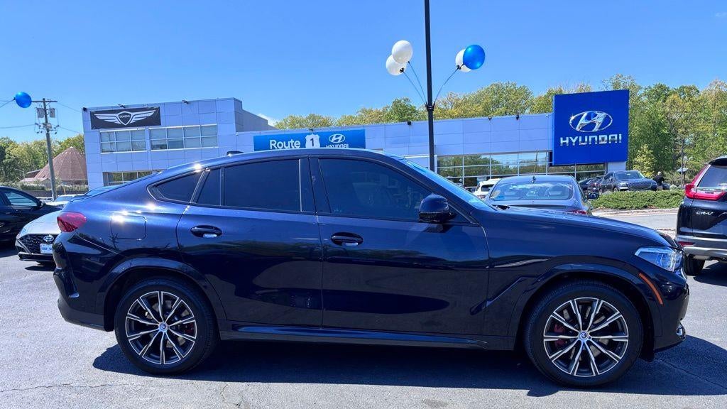 2023 BMW X6 M50i