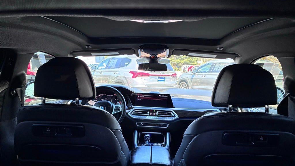 2023 BMW X6 M50i