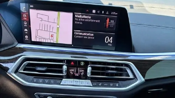 2023 BMW X6 M50i
