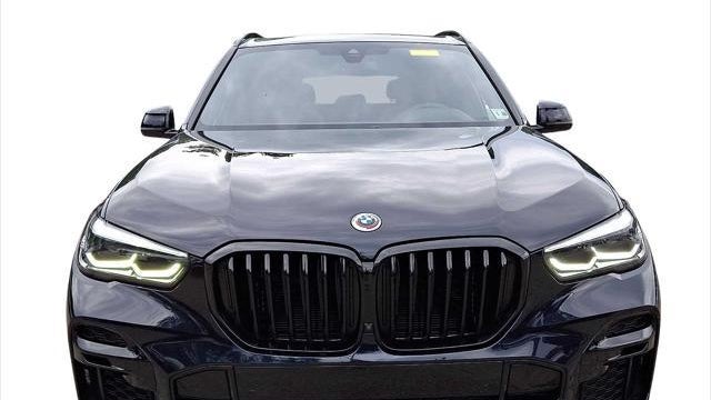2023 BMW X5 M50i