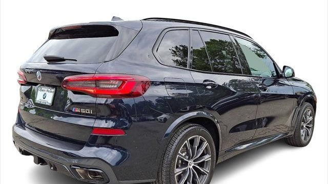 2023 BMW X5 M50i