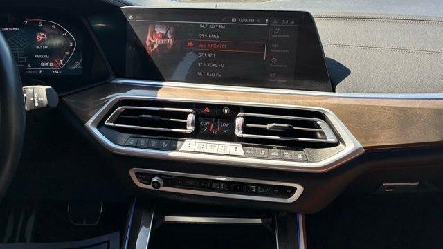 2023 BMW X5 M50i