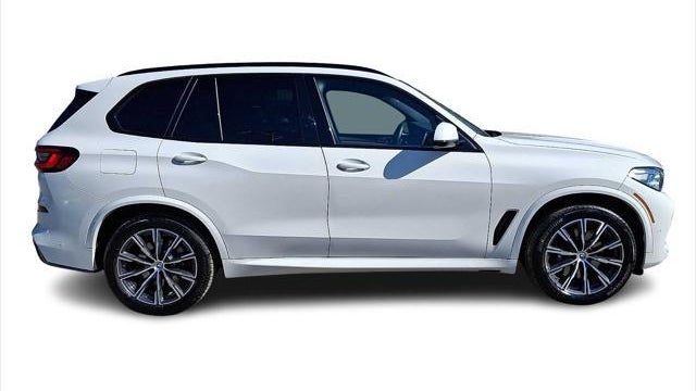 2023 BMW X5 M50i