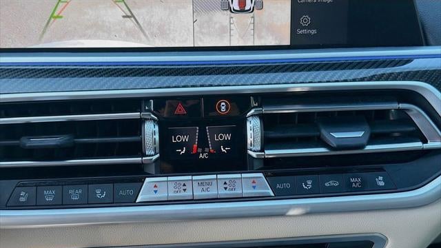 2022 BMW X5 M50i