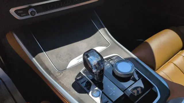 2022 BMW X5 M50i
