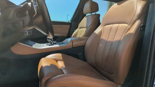 2022 BMW X5 M50i